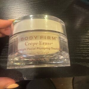 Body Firm Crème Erase Overnight Facial Plumping Treatment - Cream